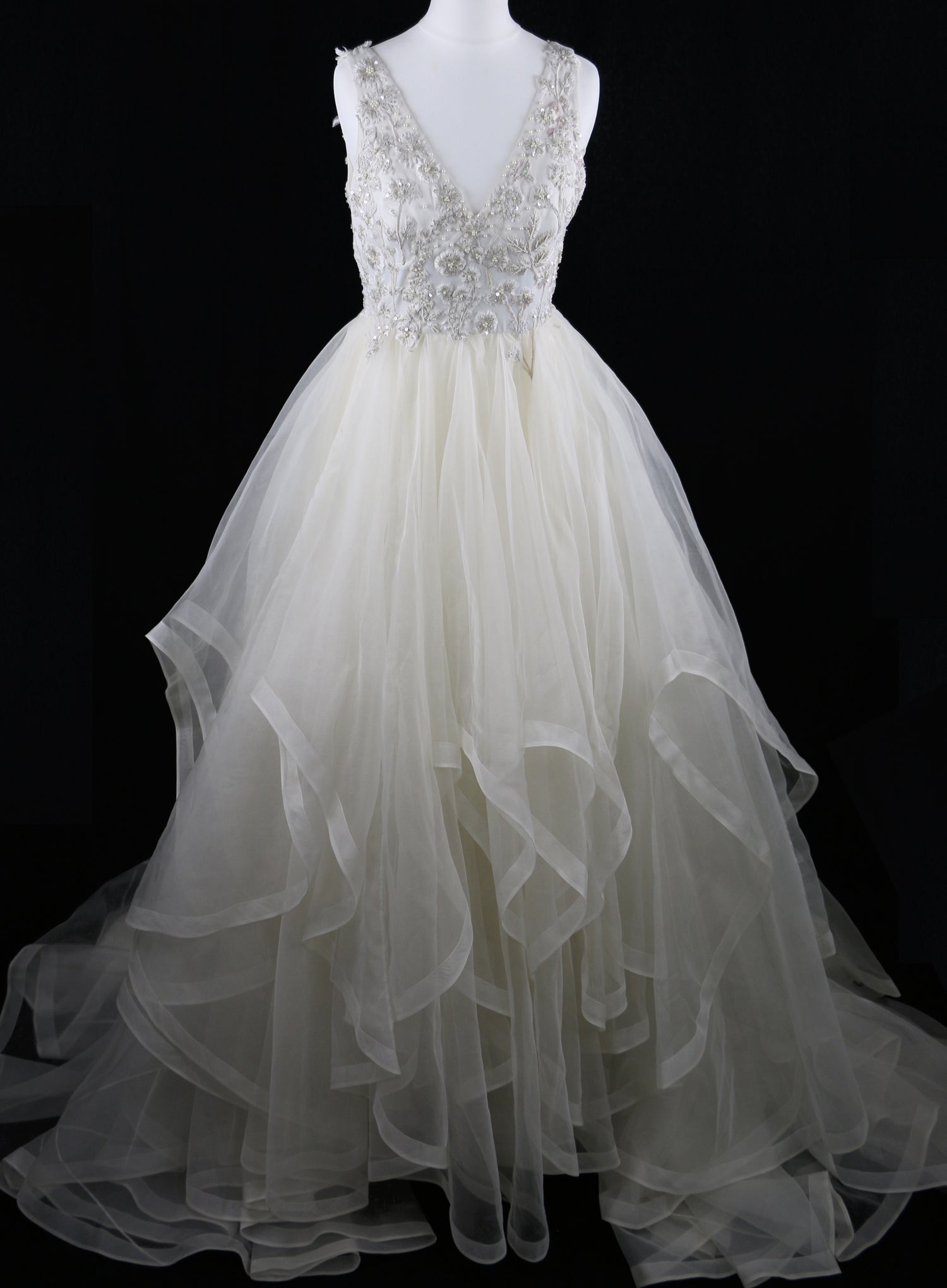 MADISON gown