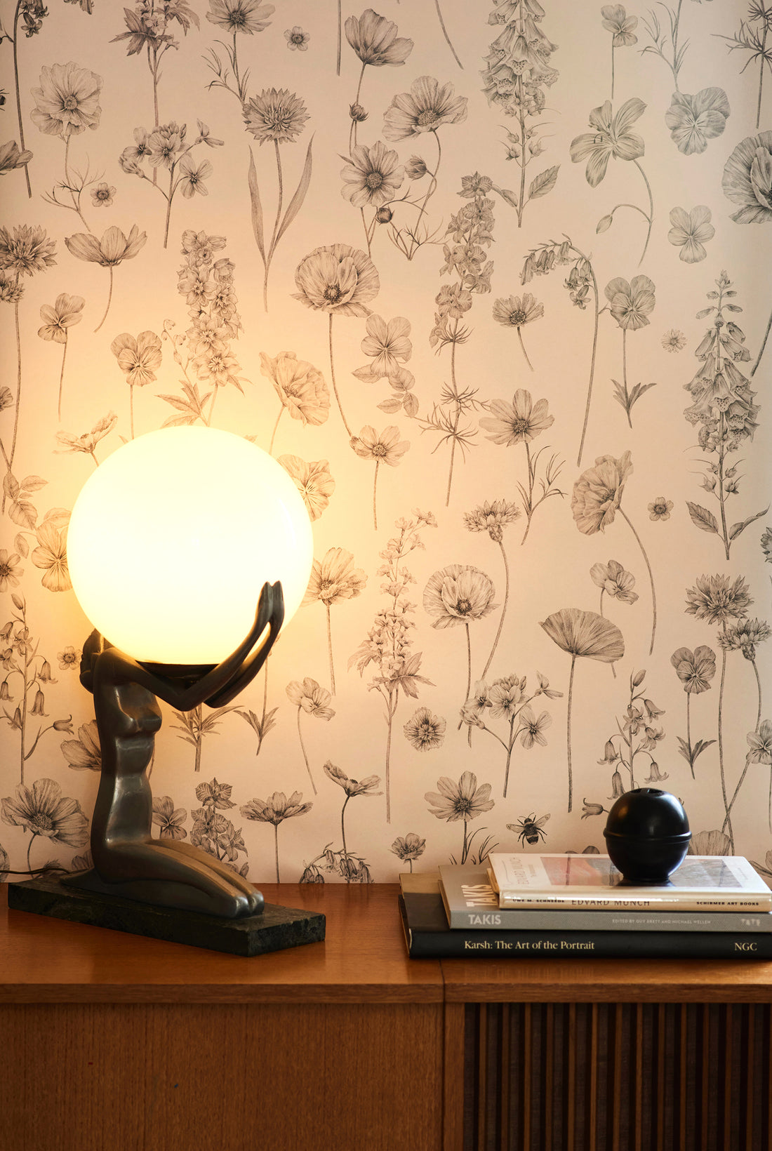 BOTANICA Parchment Wallpaper